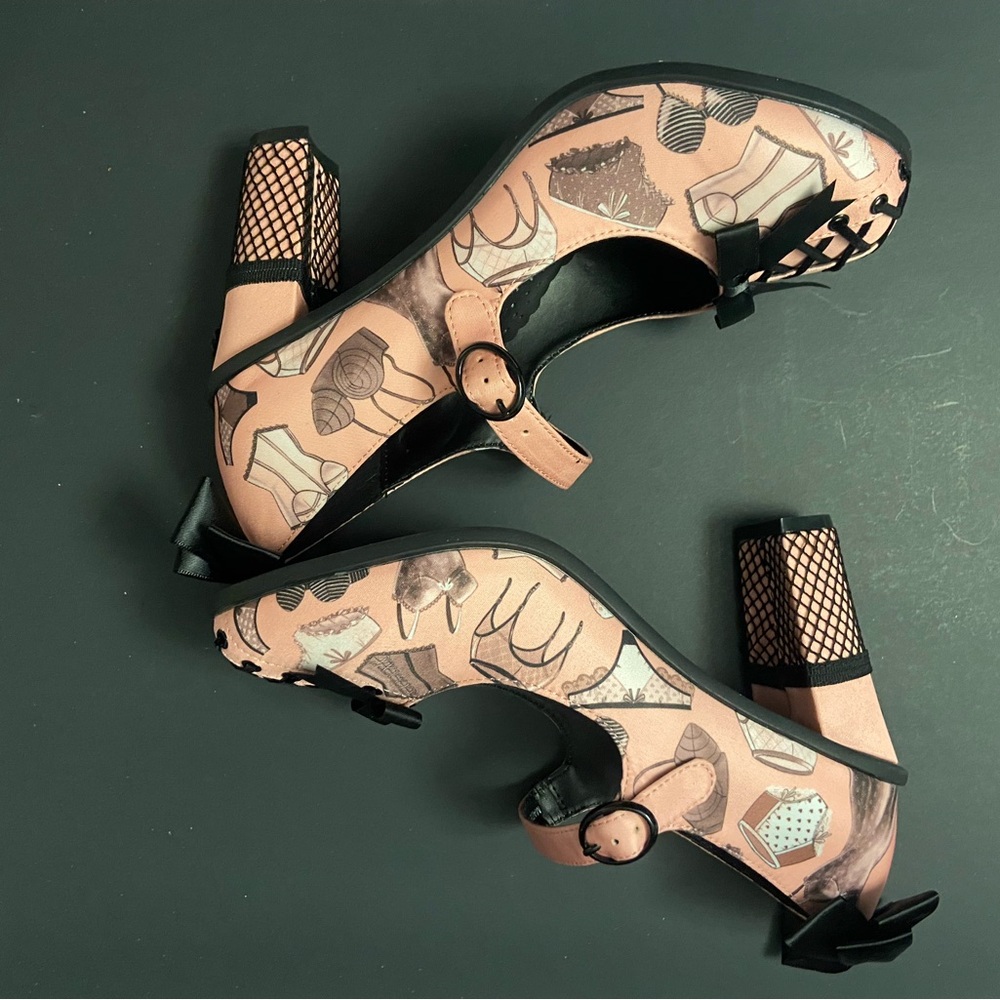 Lingerie Hot Chocolate Design High Heels, Size 9, Pink & Black, Limited Edition - Picture 3 of 9